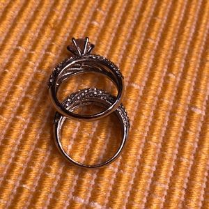 Jewelry - NWOT, very nice faux set Jewelry - NWOT, very nice faux set